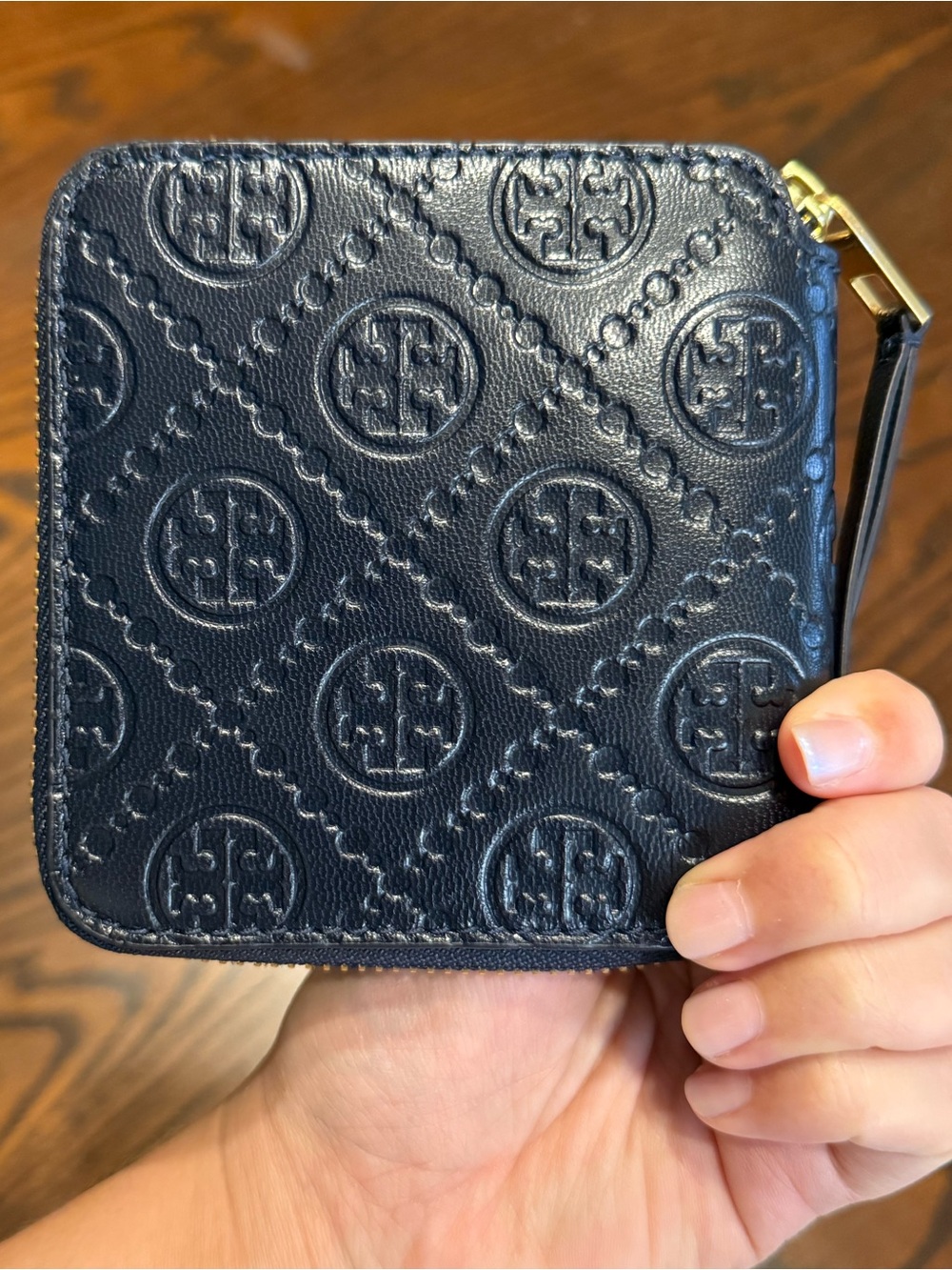 Tory Burch Navy Monogram Logo Zip Wallet with Gold Hardware - Picture 4 of 9